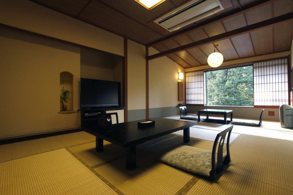 Hakone Kamon Hotel Room photo